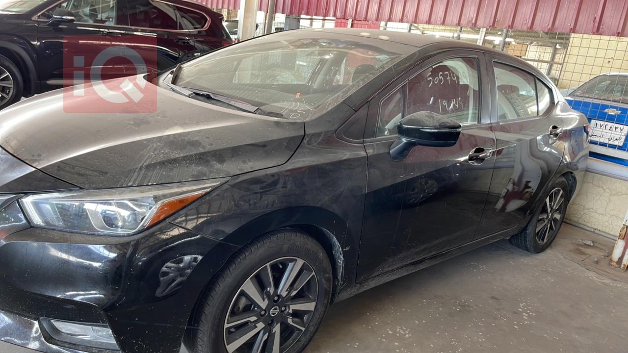 Nissan Versa